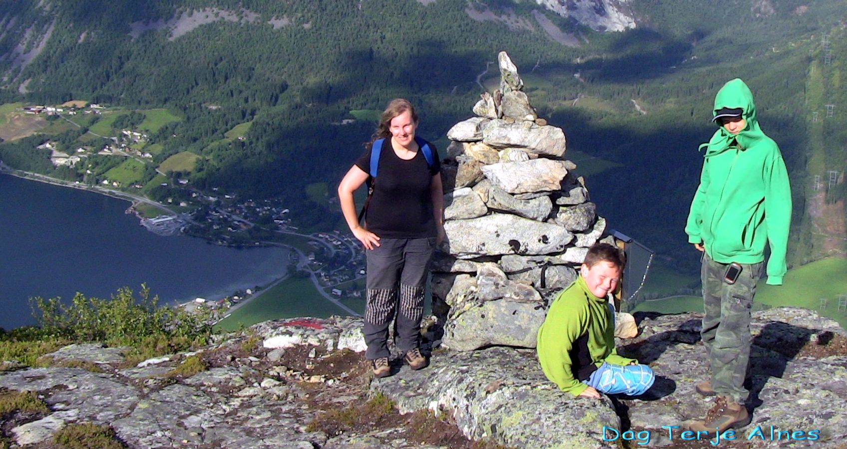 Full storm på toppen 