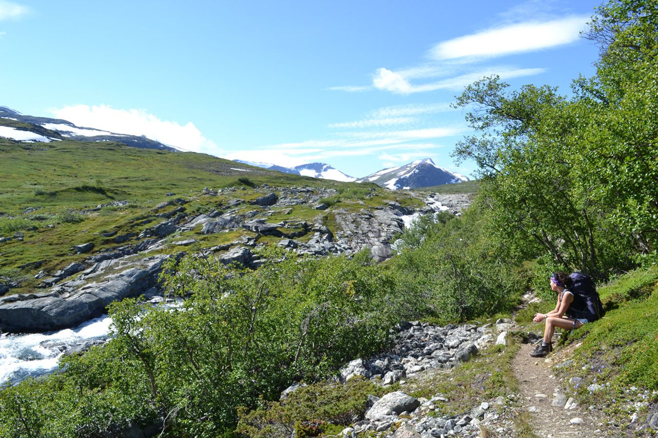 Pyttbudalen åpner seg like etter start fra Tunga.